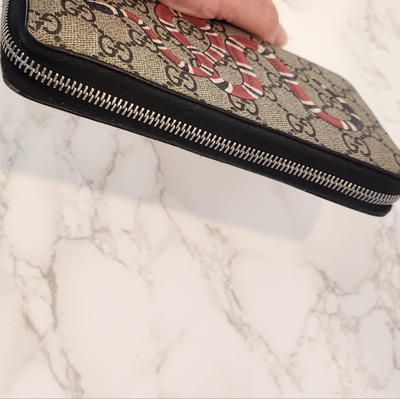 Gucci King Snake Long Zip Wallet - Picture 6 of 10